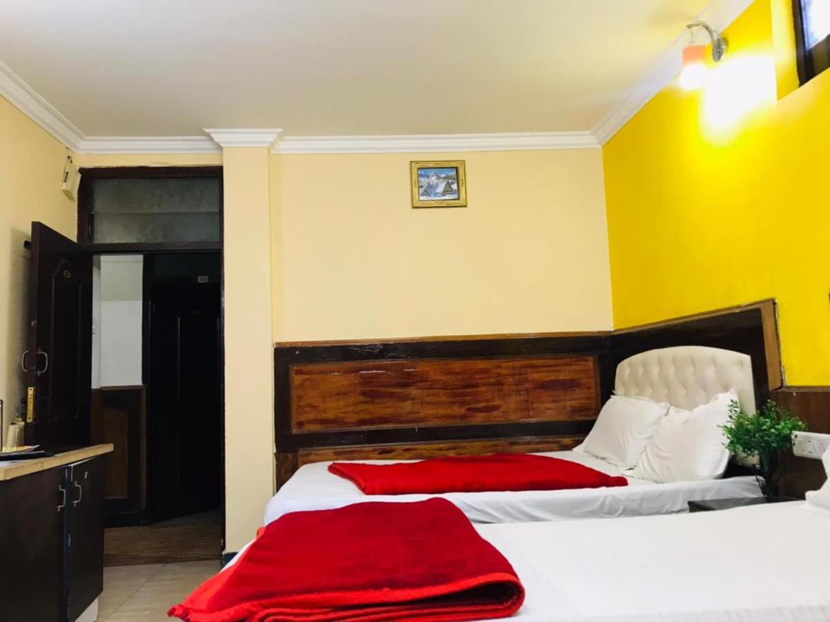 mystique inn Ooty Extérieur photo