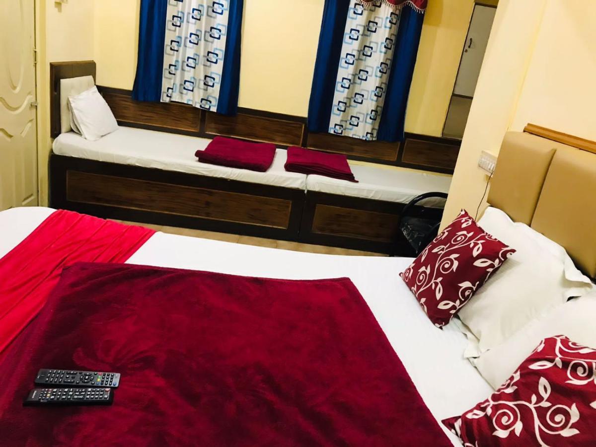 mystique inn Ooty Extérieur photo
